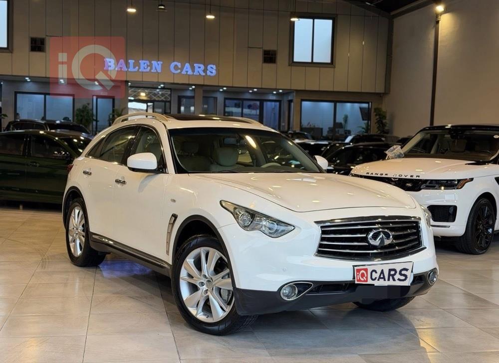 ئینفینیتی FX